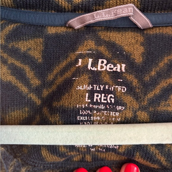 Cool Print—L.L. Bean Navy and Mustard Patterned Sweater - Picture 3 of 5
